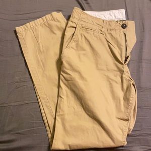 Men’s American Eagle Original Straight Khakis